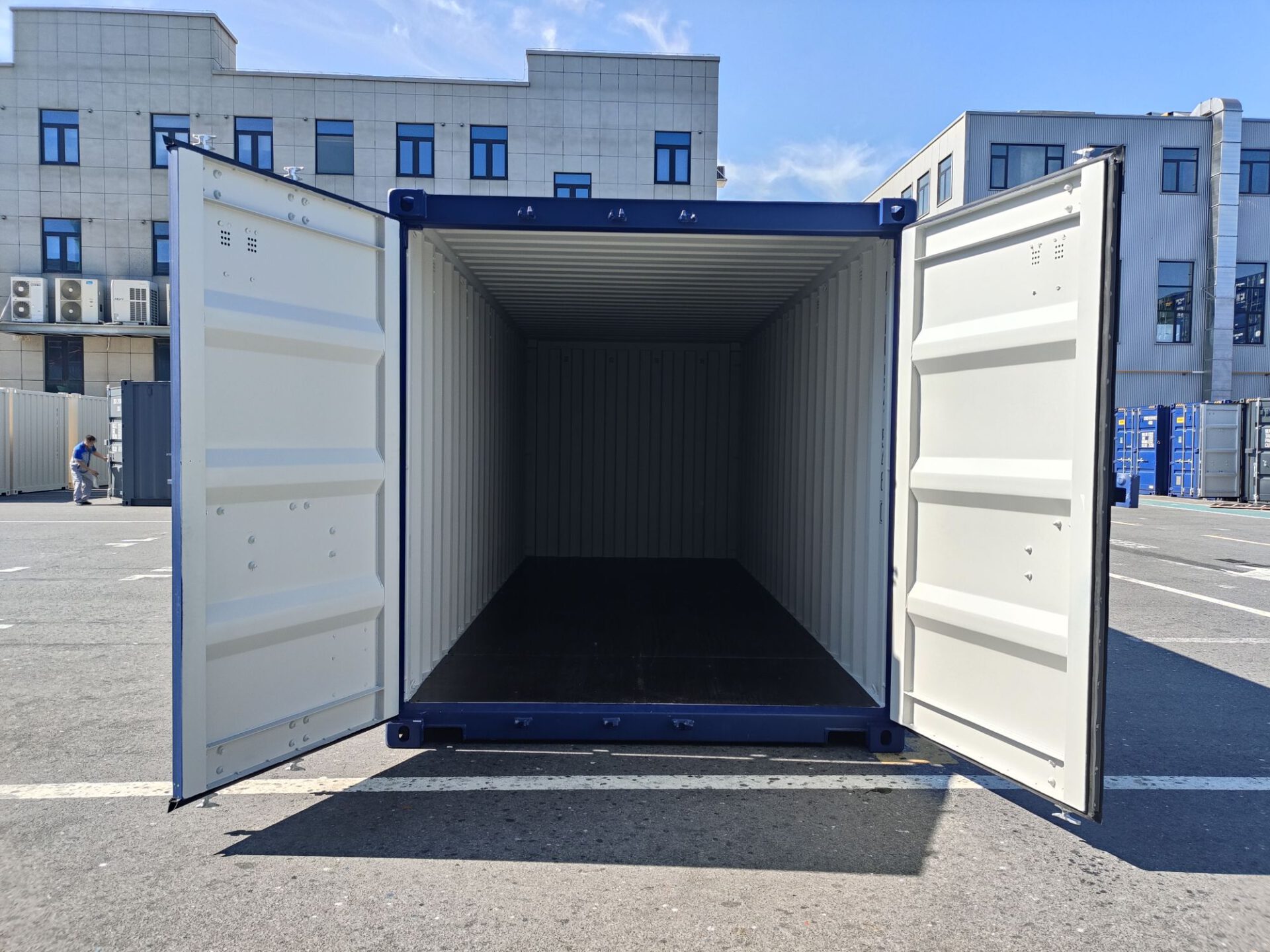 Seecontainer offen